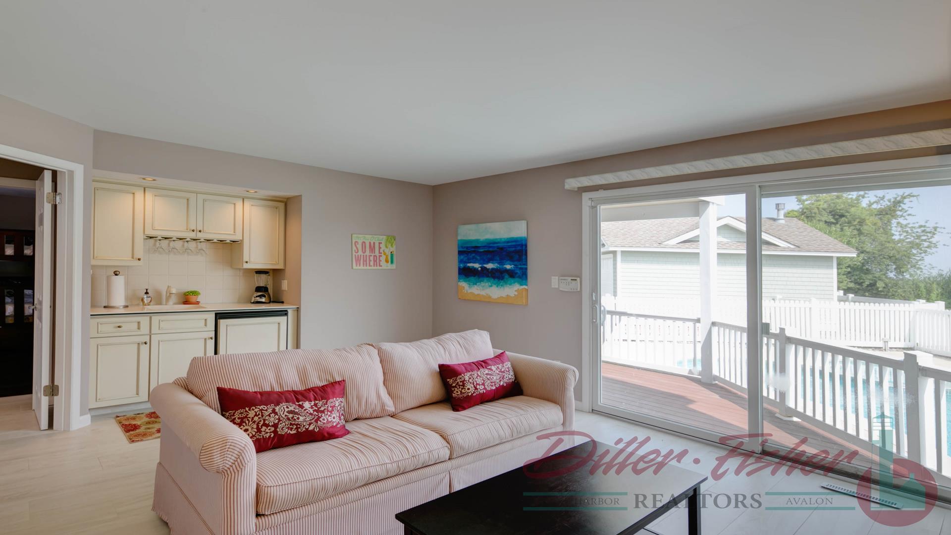 473 42nd Street, Avalon (Mid-Island)