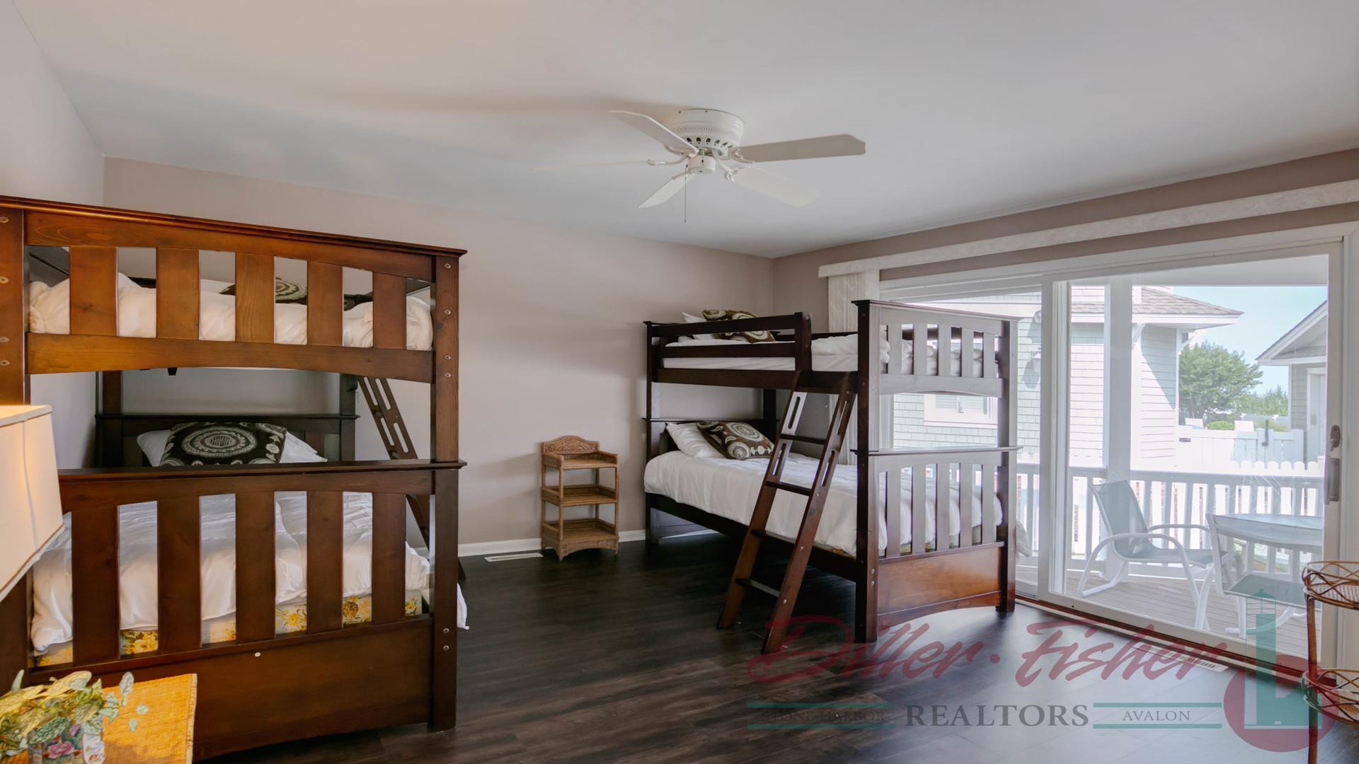 473 42nd Street, Avalon (Mid-Island)