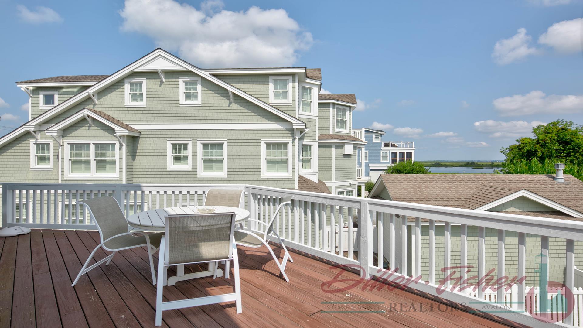 473 42nd Street, Avalon (Mid-Island)