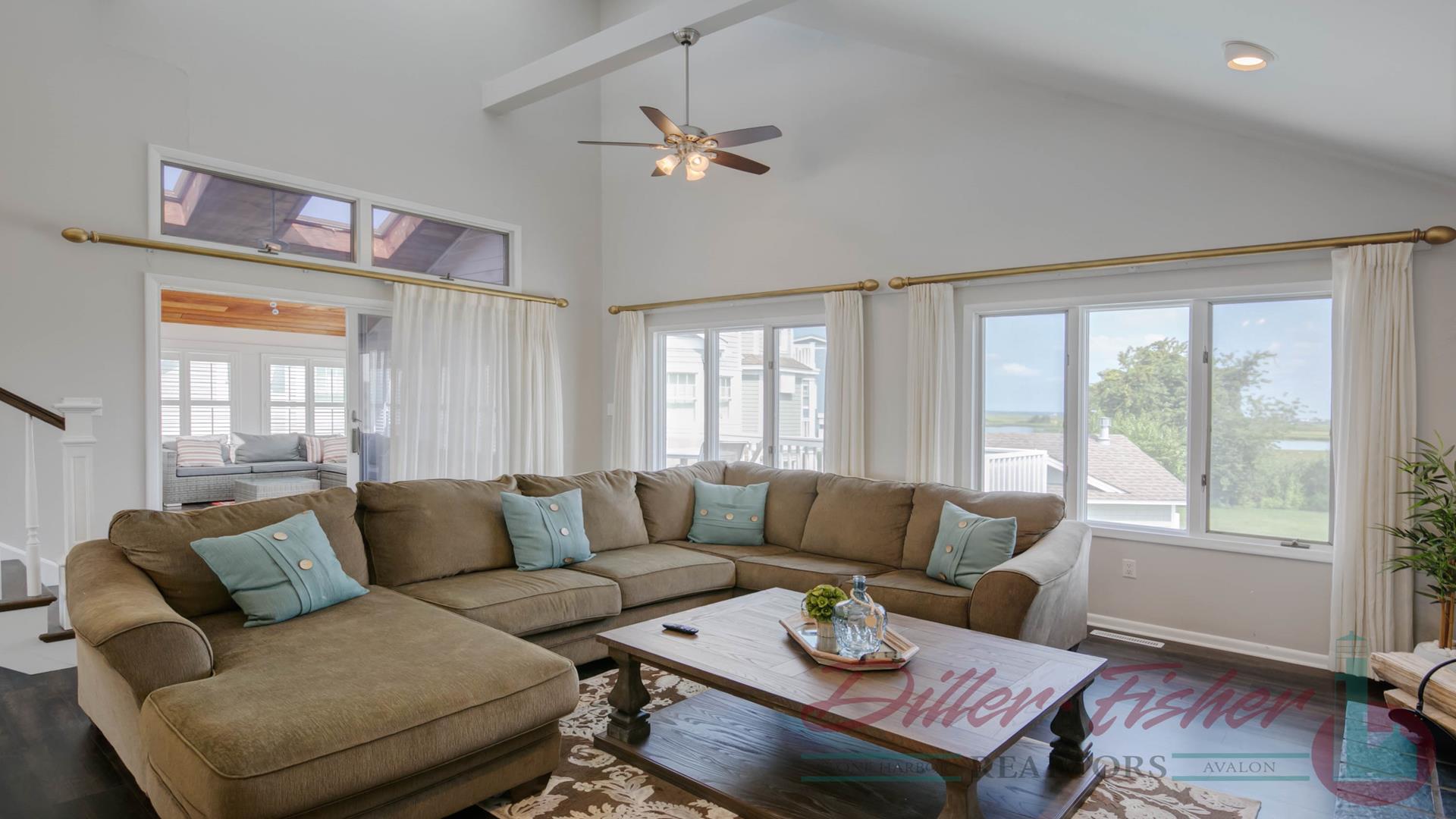 473 42nd Street, Avalon (Mid-Island)