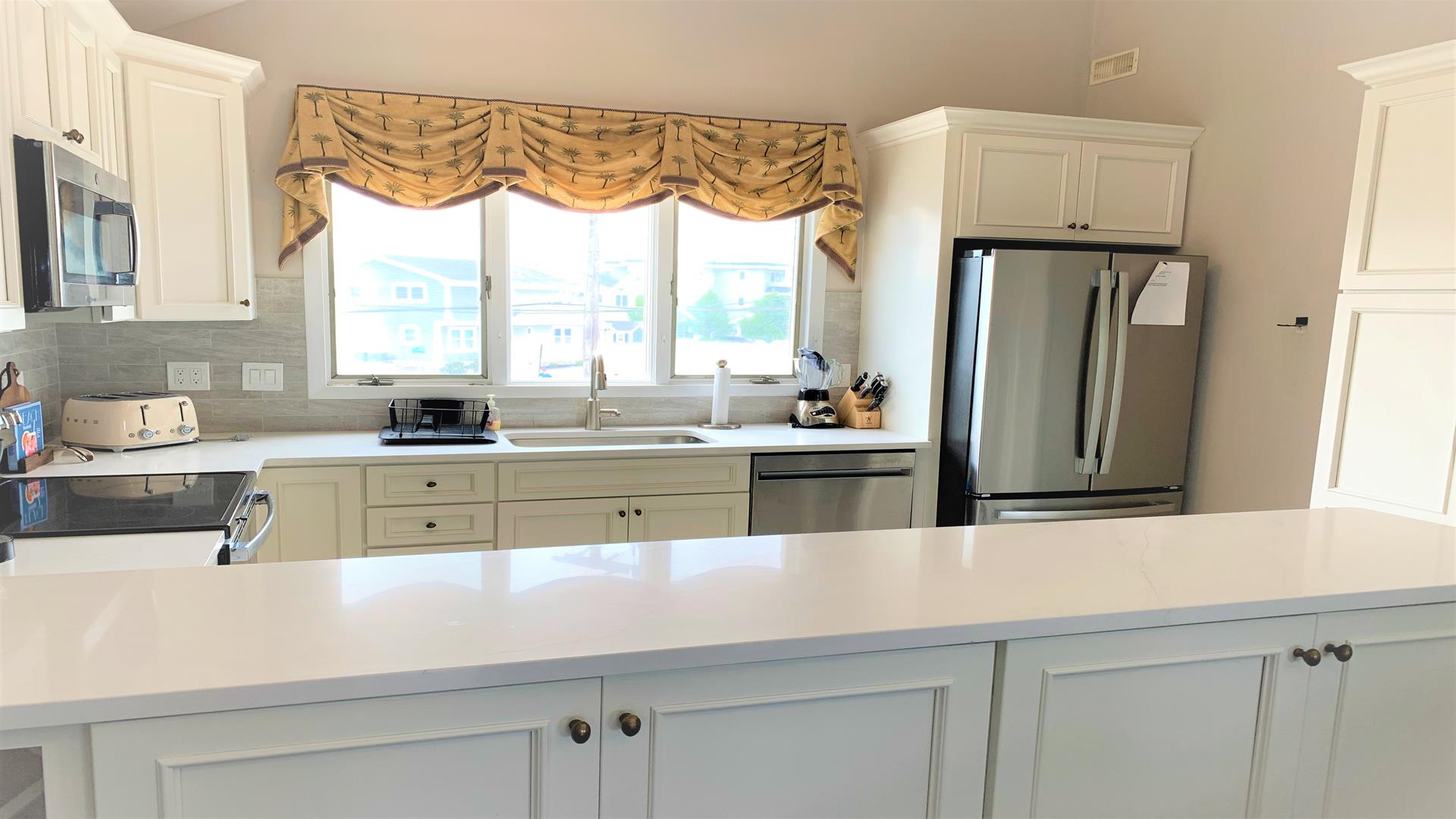 473 42nd Street, Avalon (Mid-Island)