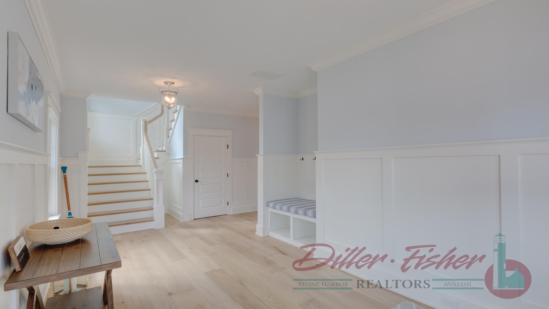 209 104th Street, Stone Harbor (Mid-Island) - Picture 3