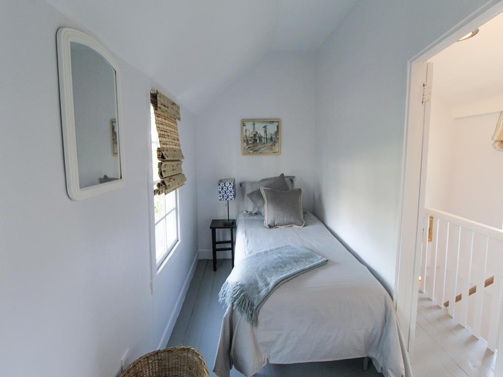 418 Elmira Street | Photo 12