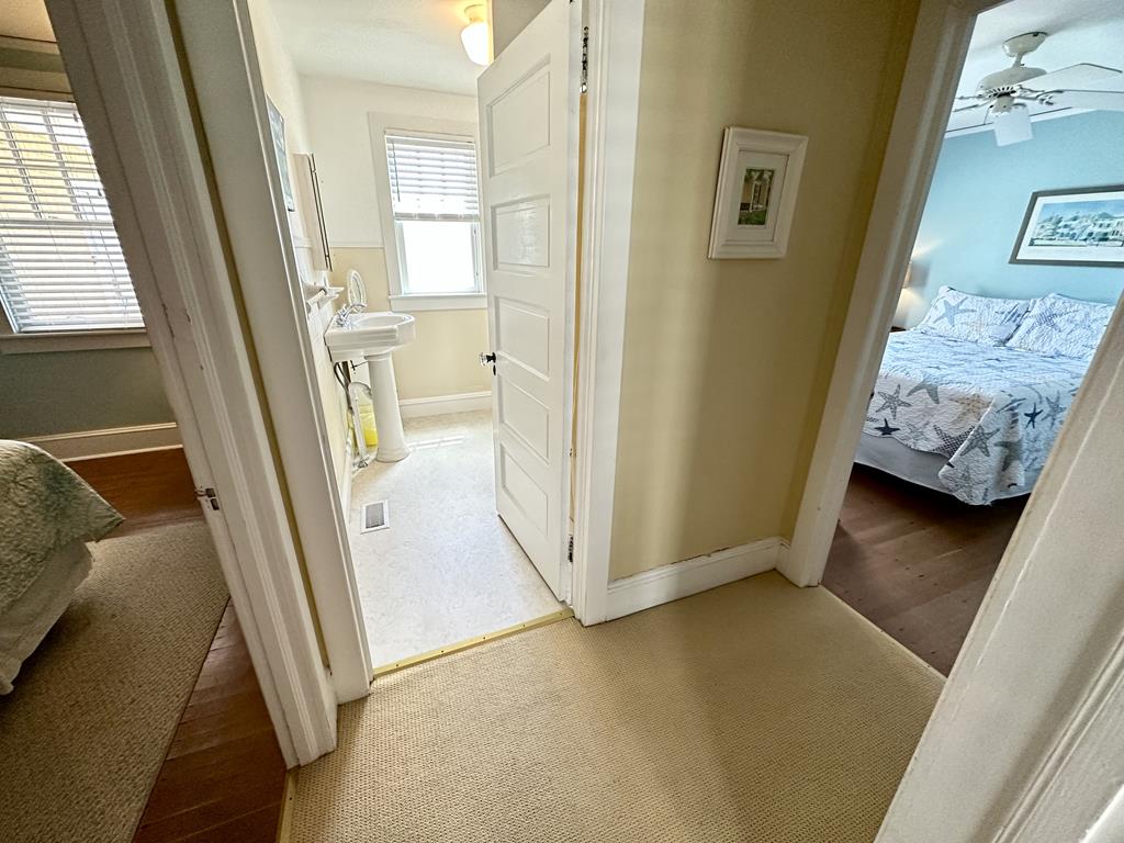 BEACH BLOCK - HOWARD STREET | Photo 20