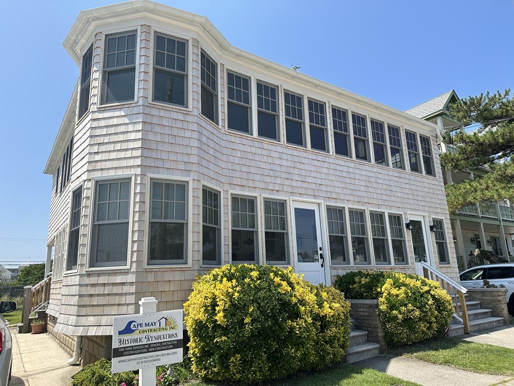 BEACH BLOCK - HOWARD STREET | Photo 4