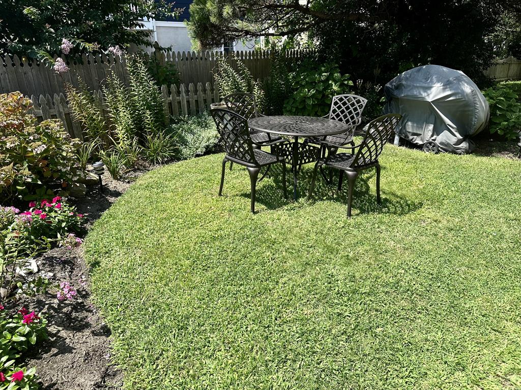 BEACH BLOCK - HOWARD STREET | Photo 26