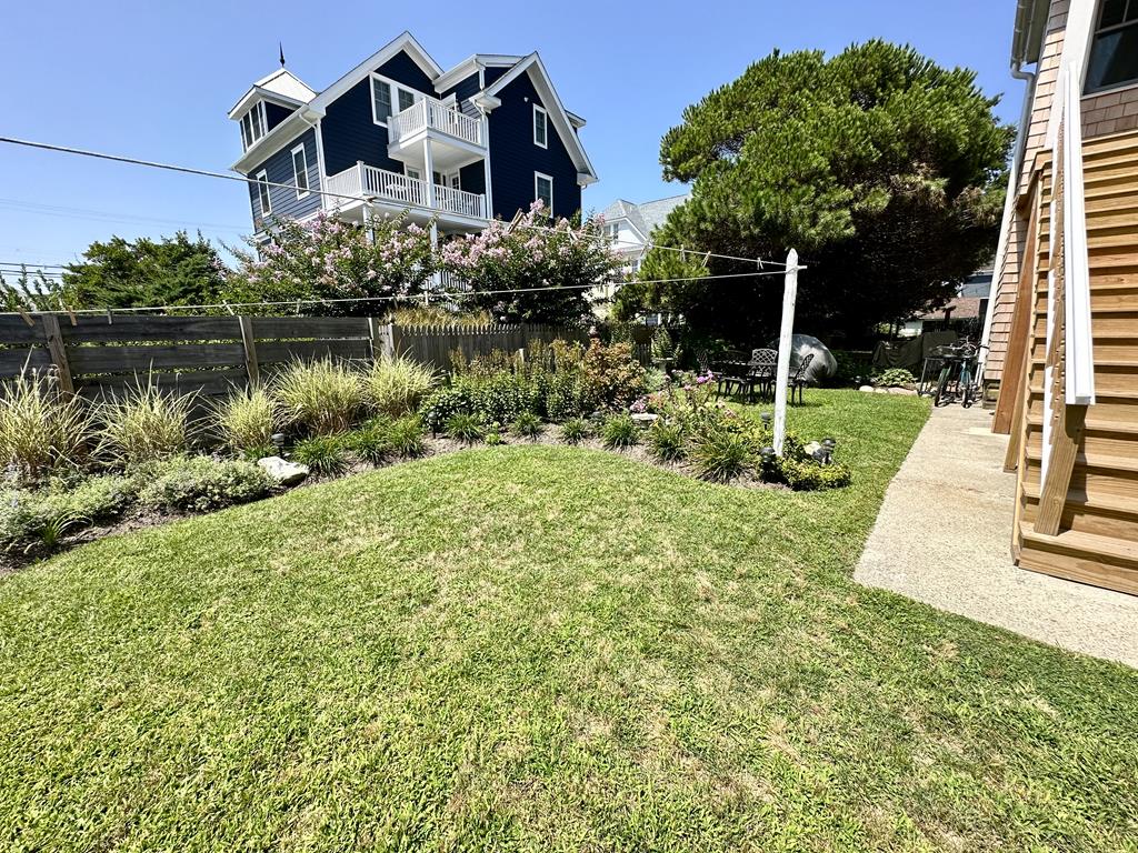 BEACH BLOCK - HOWARD STREET | Photo 28