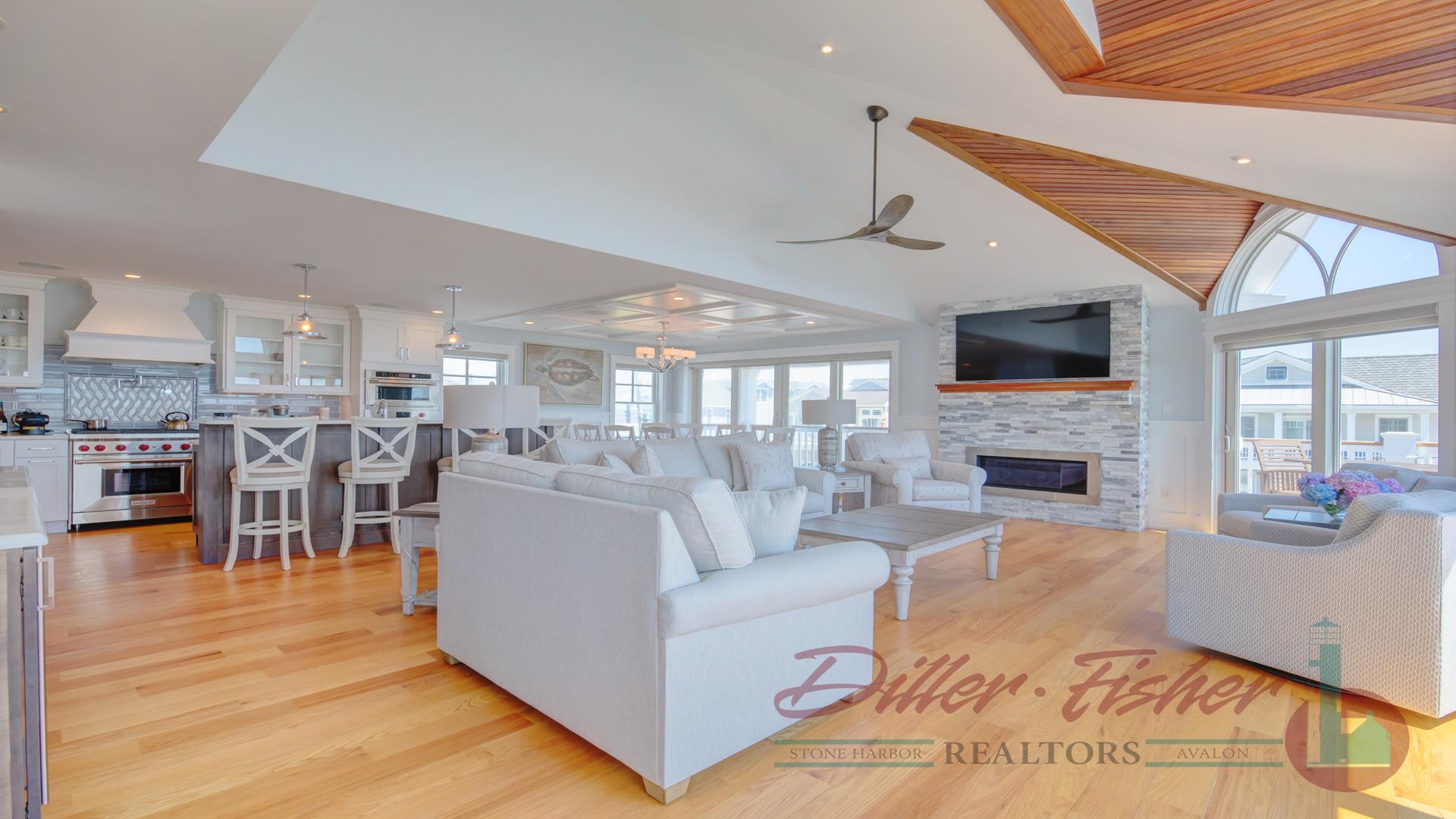 7688 Dune Drive, Avalon (Mid-Island)