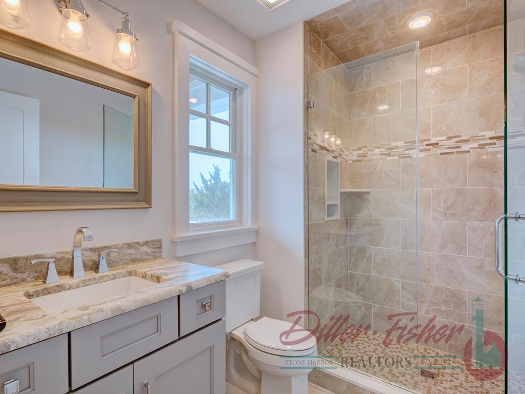 7688 Dune Drive, Avalon (Mid-Island)