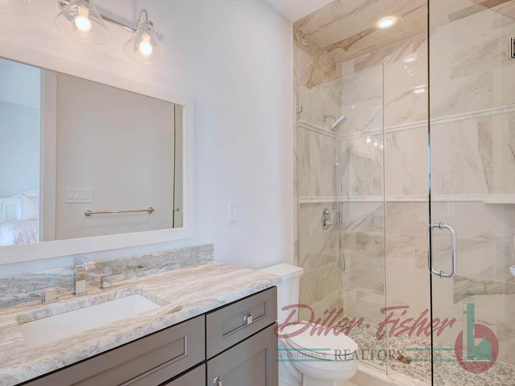 7688 Dune Drive, Avalon (Mid-Island)