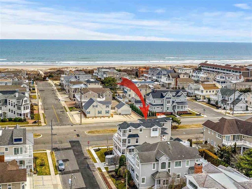 7688 Dune Drive, Avalon (Mid-Island)