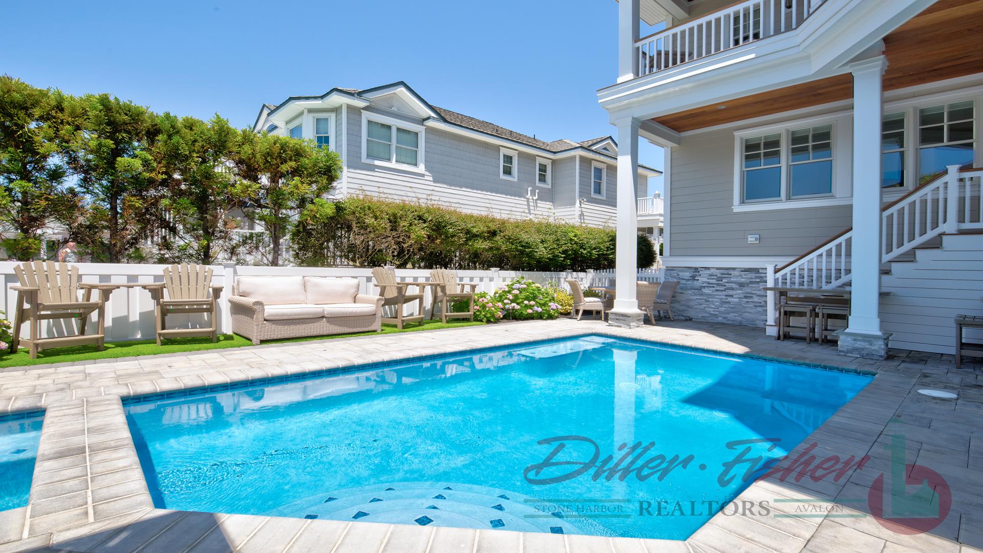 7688 Dune Drive, Avalon (Mid-Island)