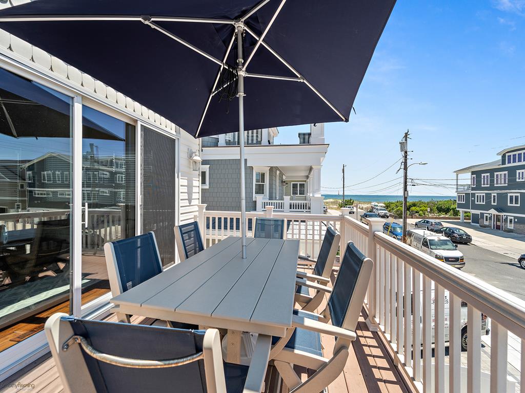 27 81st Street, Sea Isle City (Beach Block)