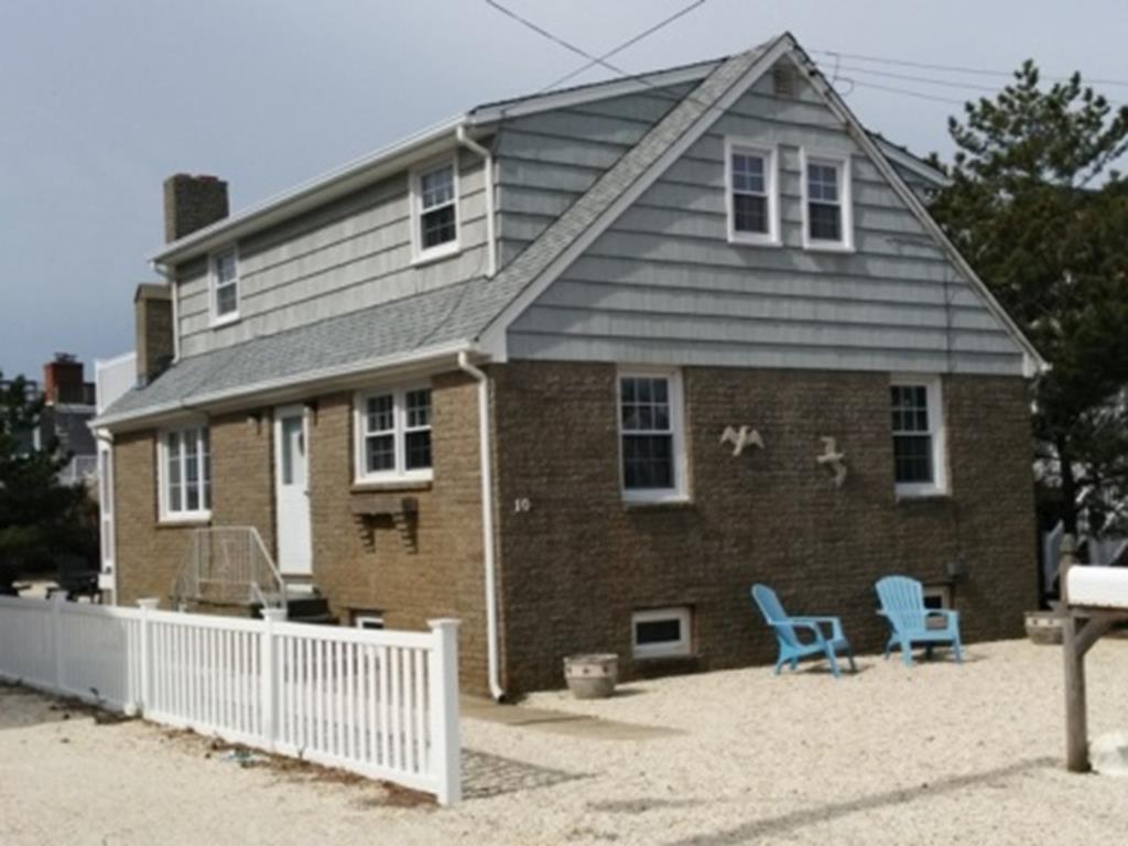 Beach Haven, NJ Office & Realtors Diane Turton, Realtors