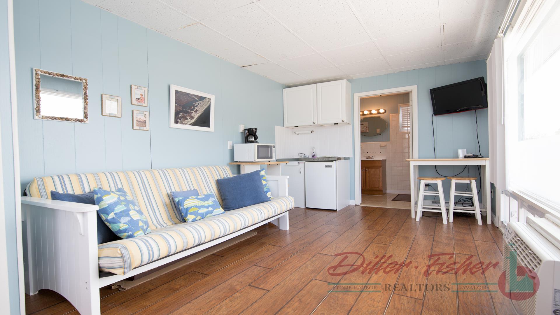 9816 Second Avenue, Stone Harbor (Mid-Island) - Picture 3