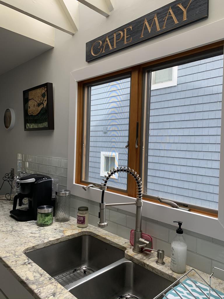 205 Cape Avenue | Photo 12